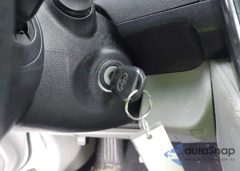 2014 Toyota Camry Le z USA, uszkodzony, nr VIN 4T1BF1FK0EU310358